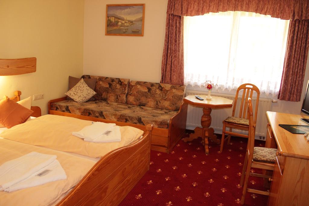 Landhotel Gasthof Zwota Klingenthal Quarto foto